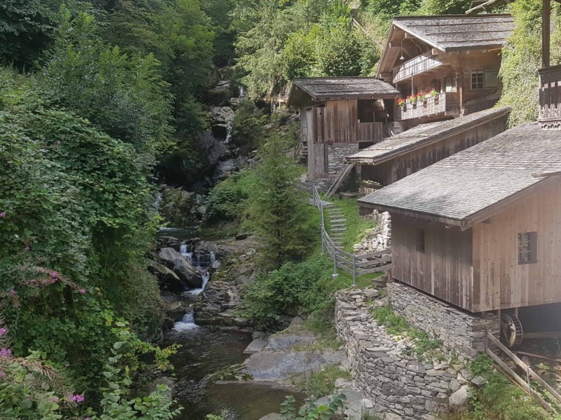 Le site des Vieux Moulins de la Tine. Le site des Vieux Moulins de la Tine.