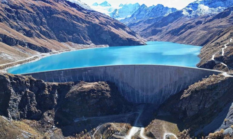 🏗️🚤 Barrage et Lac de Moiry