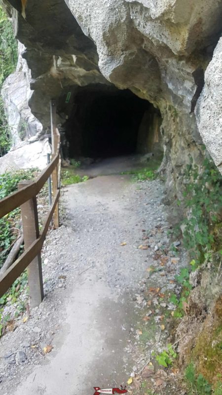 Le tunnel des gorges de la Vièze