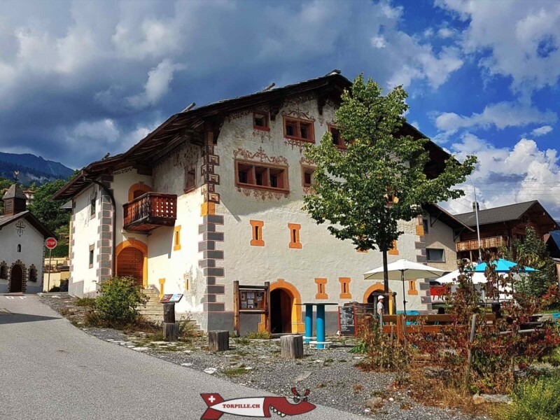 La Maison peinte qui héberge le musée valaisan des bisses La Maison peinte qui héberge le musée valaisan des bisses