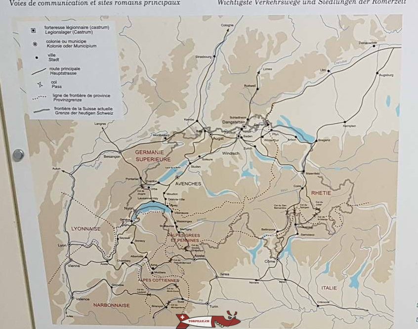 Une carte présentée au musée romain d'Avenches montrant les voies de communication et les sites principaux de l'empire romain en Suisse.