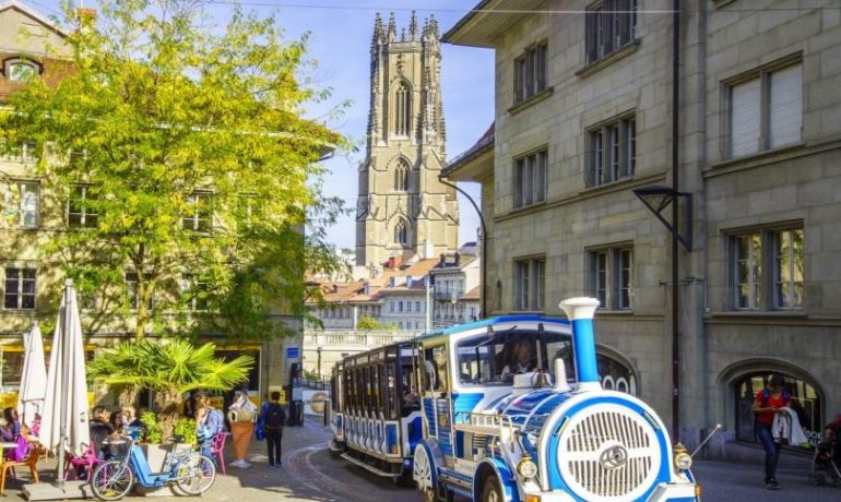 🚜 Petit Train Touristique de Fribourg