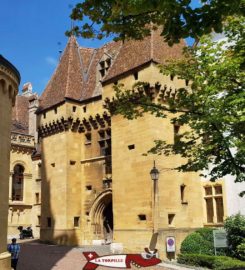 🏰 Château de Neuchâtel