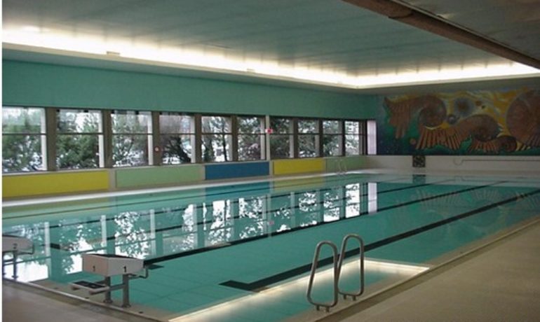 🏊 Piscine Intérieure de Livron – Meyrin