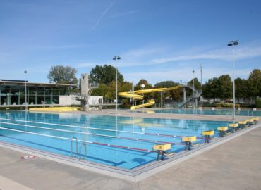 🏊 Piscine Intérieure et Extérieure d’Yverdon