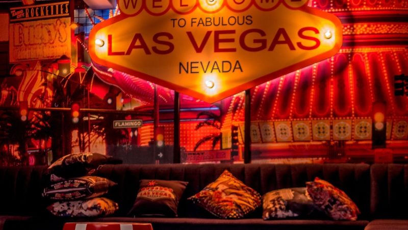 La salle de karaoké "Vegas". fun planet rennaz