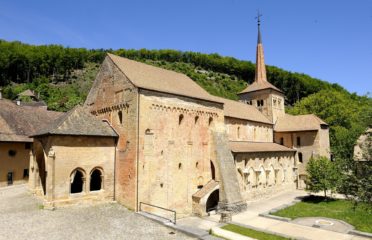 ⛪ Ancienne Abbaye et Abbatiale de Romainmôtier