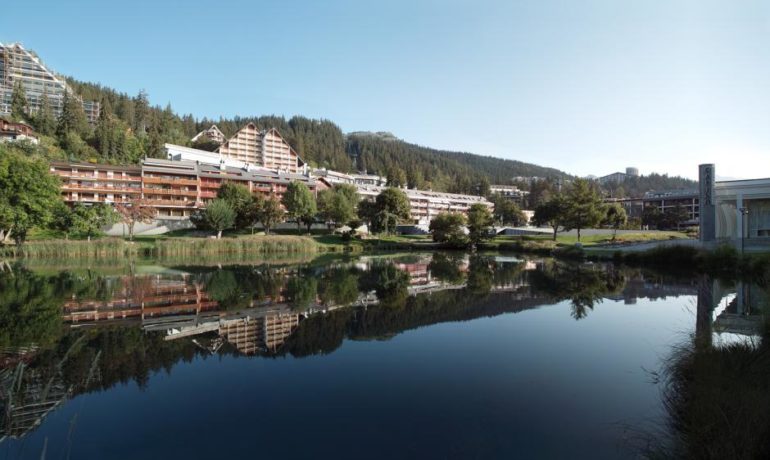 🚤 Lac d’Ycoor – Crans-Montana