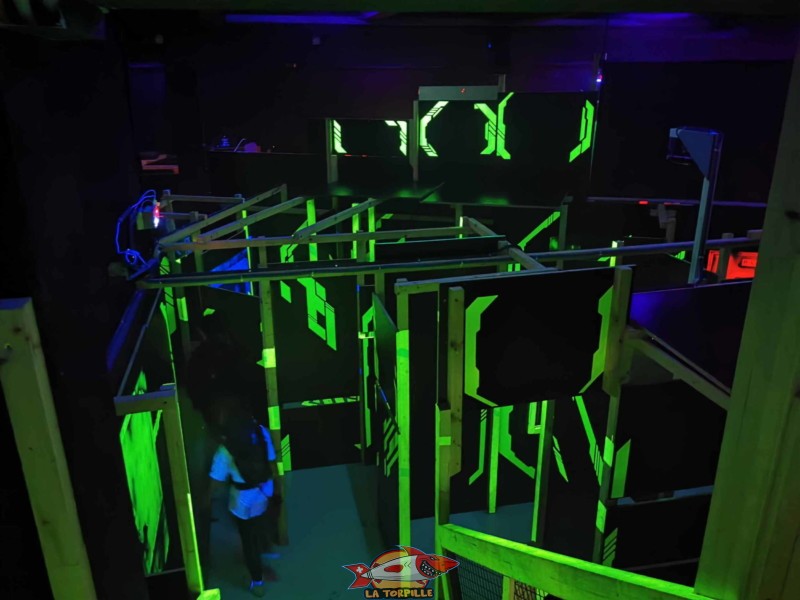 La salle de laser game.