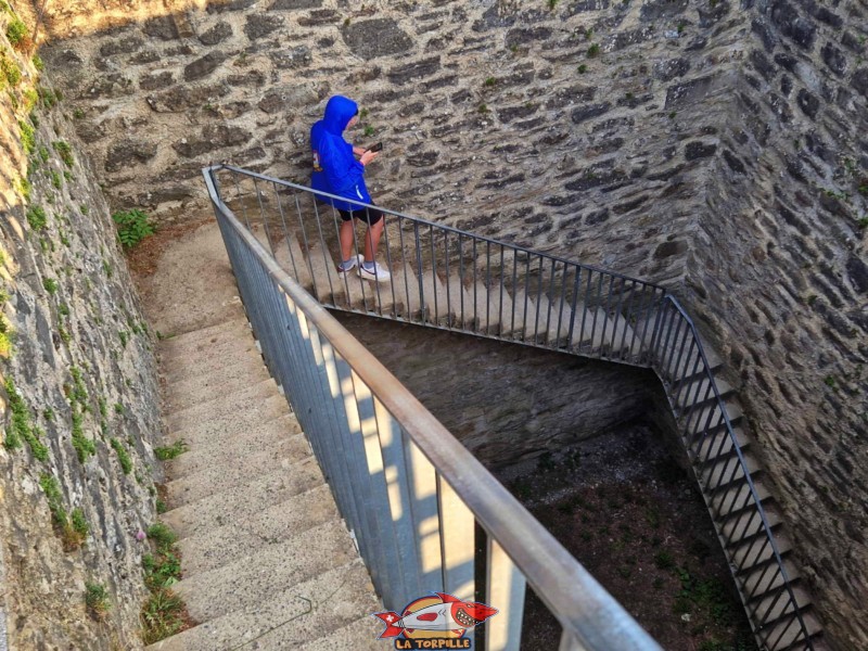 L'intérieur de la tour depuis le sommet.