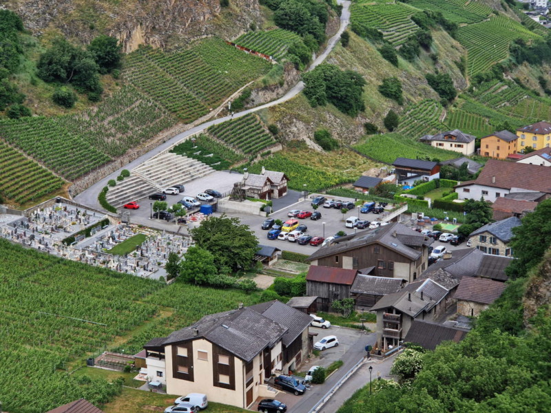 parking Château de Saillon