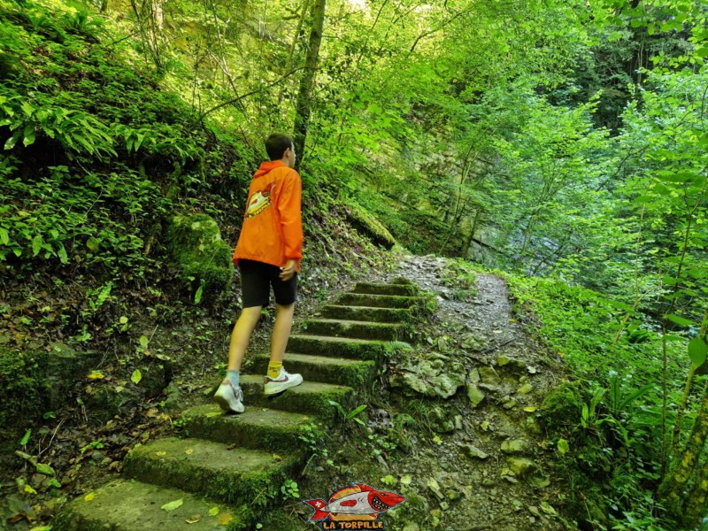  Gorges du chauderon, Montreux.