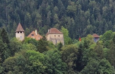 🏰 Château de Môtiers – Val-de-Travers