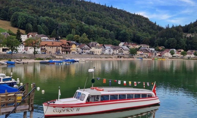 🛳️ Débarcadère du Pont – Lac de Joux
