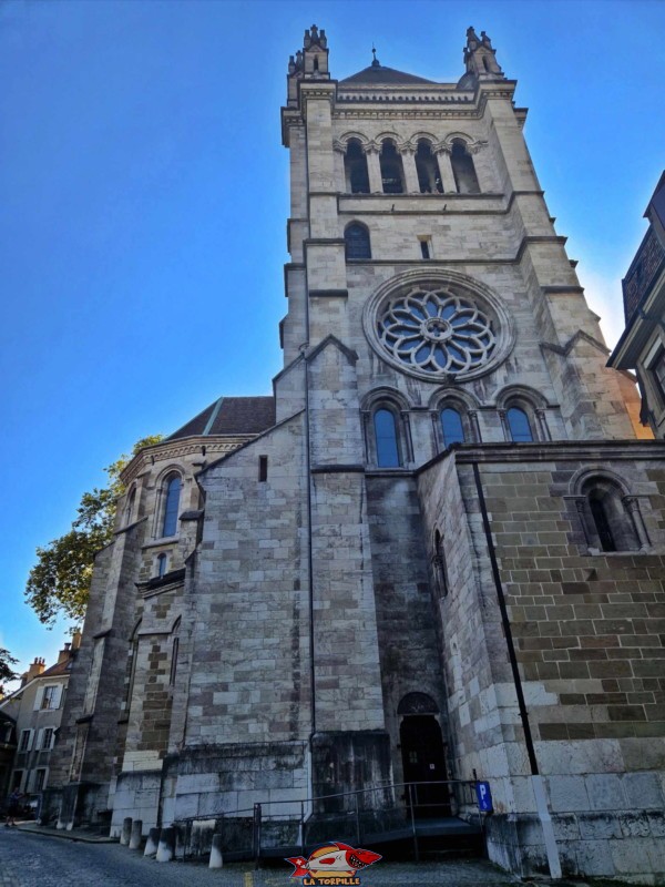 Le chœur et la tour nord. Cathédrale St-Pierre, Genève