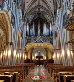 ⛪ Cathédrale Saint-Nicolas de Fribourg