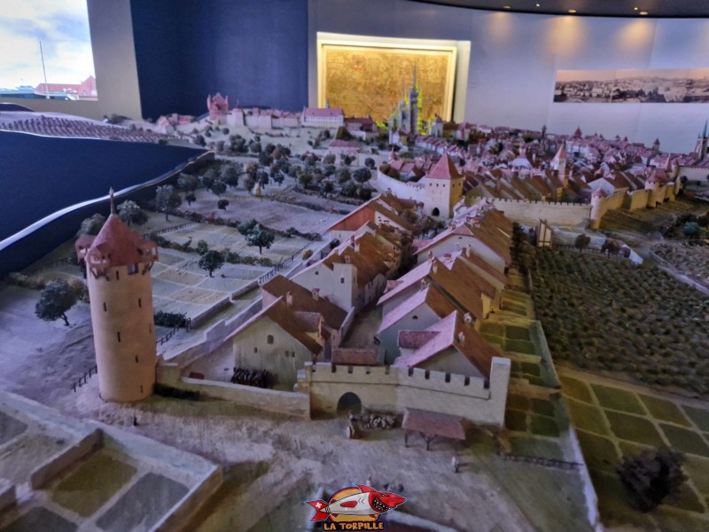 La maquette sans sa lumière verte. Ici, la tour de l'Ale. Musée Historique de Lausanne