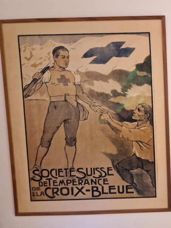 Une affiche sur la société suisse de tempérance de la Croix-Bleue. Cette société est fondée en 1877 et avait pour but l'abstinence de l'alcool pour ses membres et d'en combattre l'abus chez autrui. château de nyon 