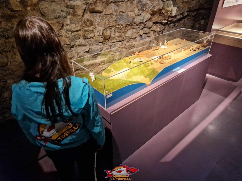 Le fameux aqueduc souterrain qui amenait l'eau de Divonne jusqu'à Nyon. musée romain de nyon, canton de vaud