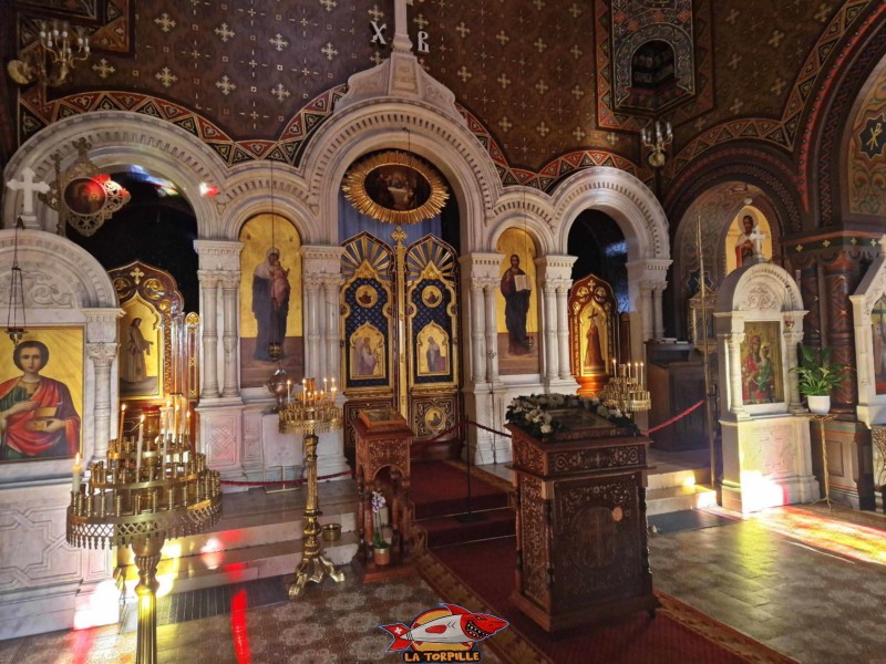 Iconostase, intérieur, Eglise orthodoxe russe de Genève.