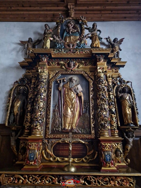 L'autel de la chapelle St-Antoine. La cathédrale Notre-Dame du Glarier, Sion, Valais, Suisse.