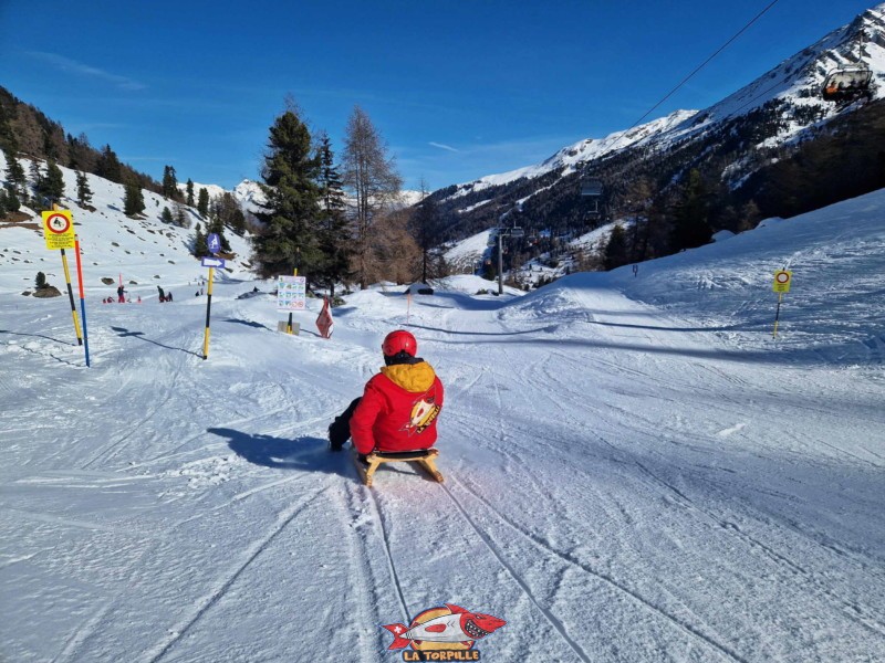 La zone du départ sous la station intermédiaire du télésiège., Piste de luge d'hiver de Tortin - Siviez, val de Nendaz.