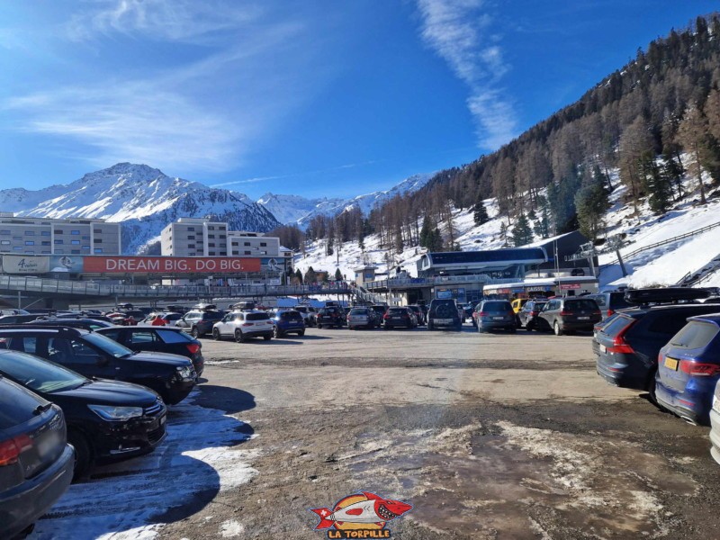 Vue d'ensemble, Plateforme Remonte-Pentes, Luge d'hiver à Siviez, Nendaz, domaine des 4 vallées.