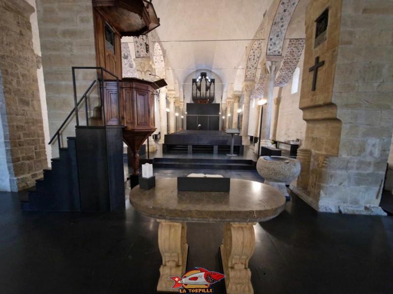 Temple, Intérieur, Croisée, église Saint-Jean-Baptiste, Vieille Ville médiévale de Grandson, Jura-Nord vaudois, Vaud, Suisse