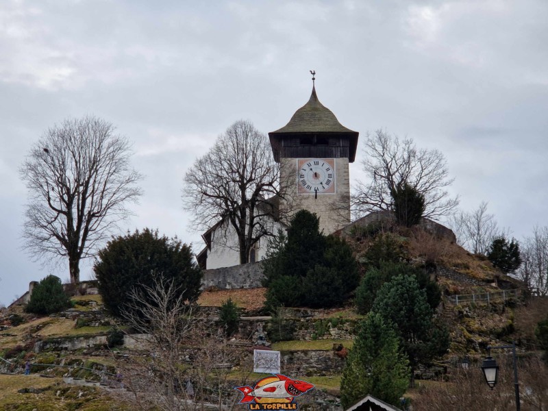 Le temple de Château d'Oex depuis Espace Ballon.