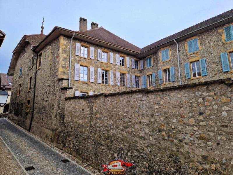 La rue de Forel et le monastère. Monastère des Dominicaines, Estavayer-le-Lac, Broye, Canton de Fribourg.