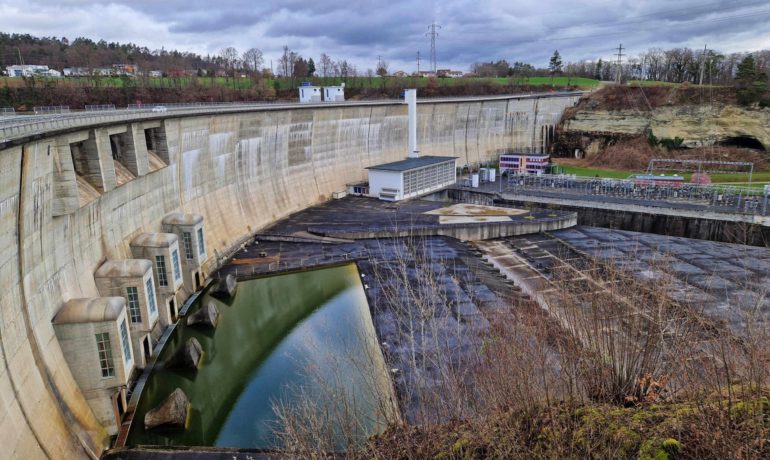 🏗️🚤🏭 Barrage, Centrale et Lac de Schiffenen