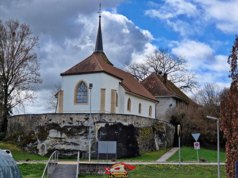 L'église Saint-Pierre de Carignan de Vallon. Musée romain de Vallon, canton de Fribourg.