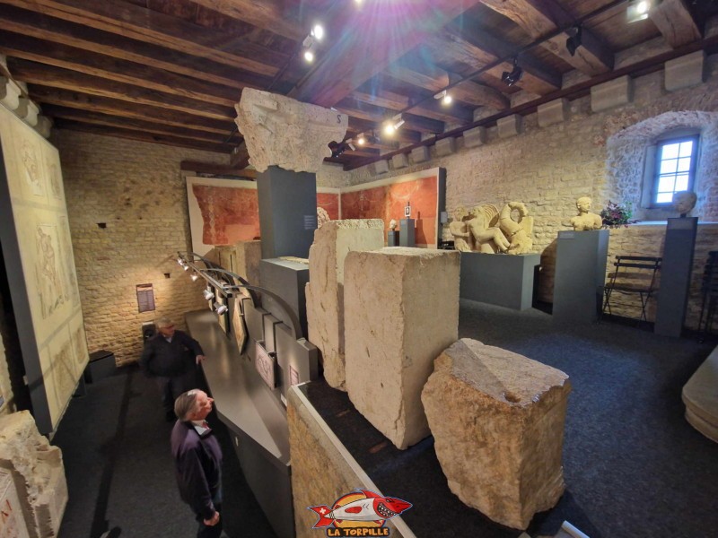 Rez - Sculptures. Musée Romain d'Avenches, canton de Vaud.