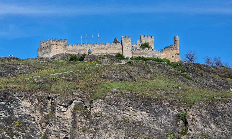 🏰 Château de Tourbillon – Sion