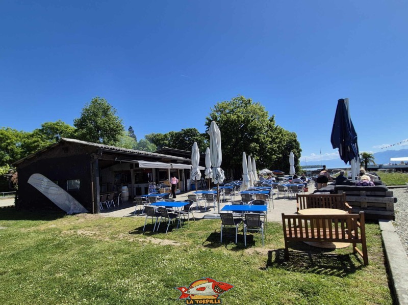 buvette,plage du Plongeon, perroy, vaud