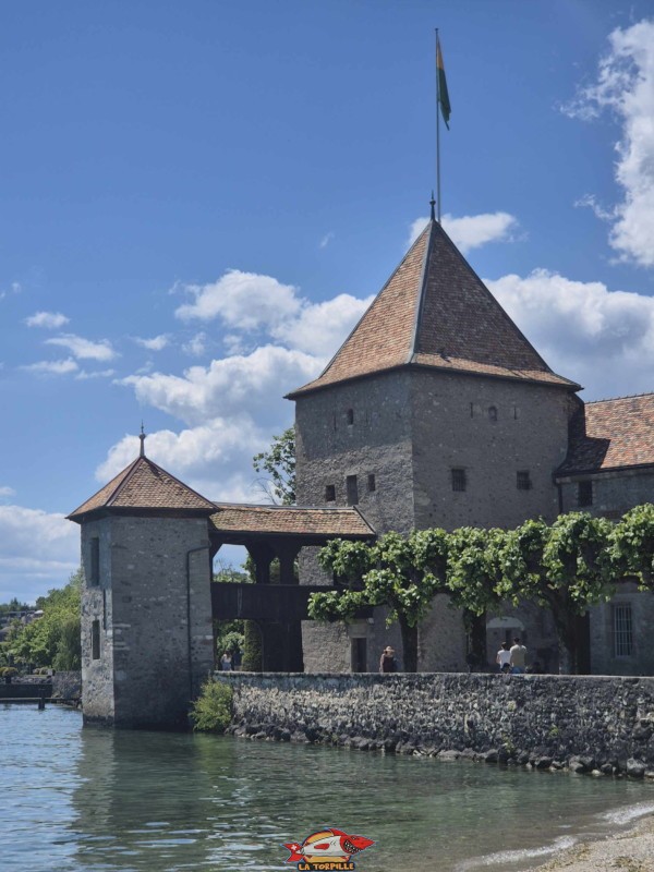 Côté Sud, château de Rolle, Canton de Vaud.