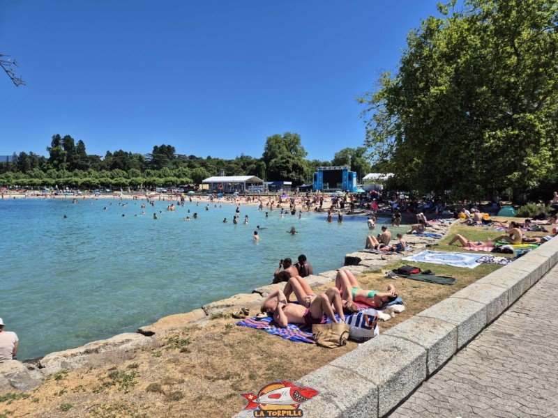 Baby-Plage, Côté Jetée CGN. Eaux-Vives