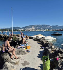 🏖️ Plage de la Perle du Lac – Genève