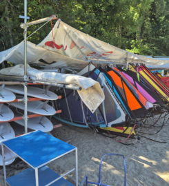 🌊🏖️ Base Nautique et Plage Les Vikings – Yvonand