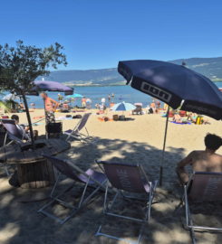 🌊🏖️ Base Nautique et Plage Les Vikings – Yvonand