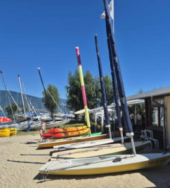 🌊🏖️ Base Nautique et Plage Les Vikings – Yvonand
