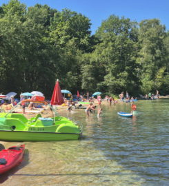 🌊🏖️ Base Nautique et Plage Les Vikings – Yvonand