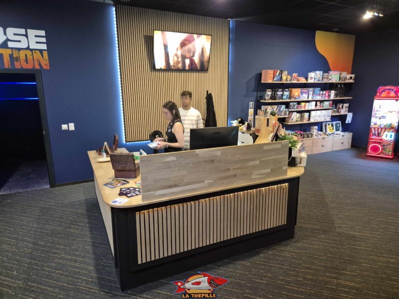 La réception de Fun House. Fun House, Forum Fribourg, Granges-Paccot.