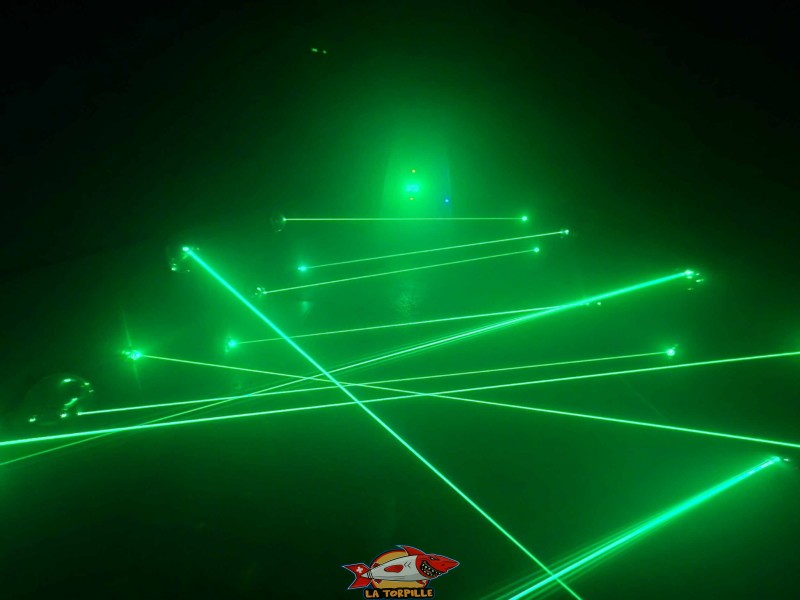 Action Game, salle de jeux. Fun House, Forum Fribourg, Granges-Paccot.