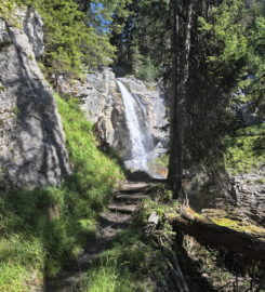 💧 Cascade du Pichiour – Crans-Montana