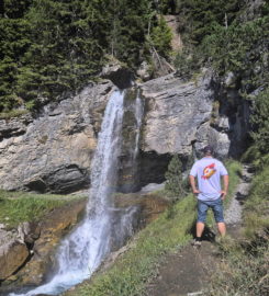 💧 Cascade du Pichiour – Crans-Montana