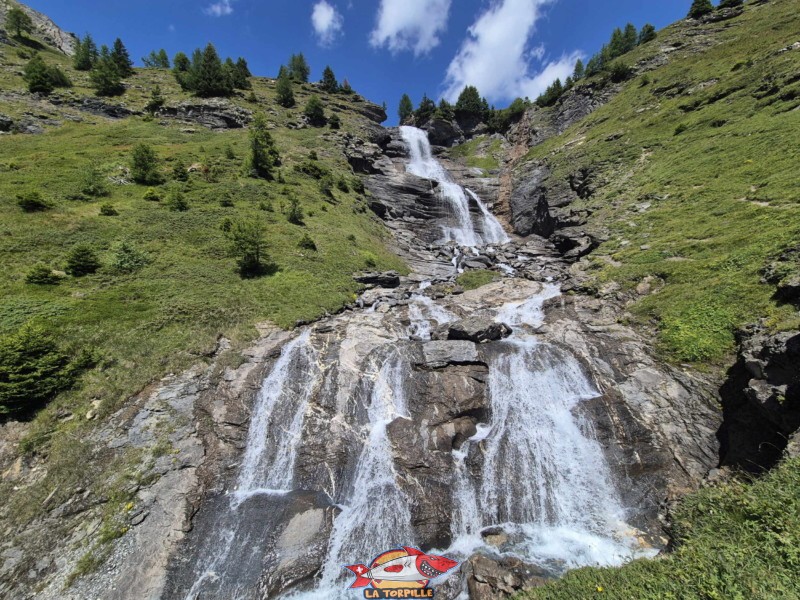  Cascade de la Tièche, Crans-Montana.