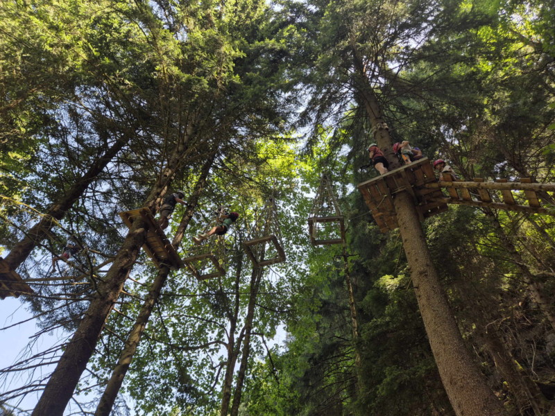 Ateliers. Accrobranche, Organic Adventure Park. Champéry, Val d'Illiez, Bas-Valais.