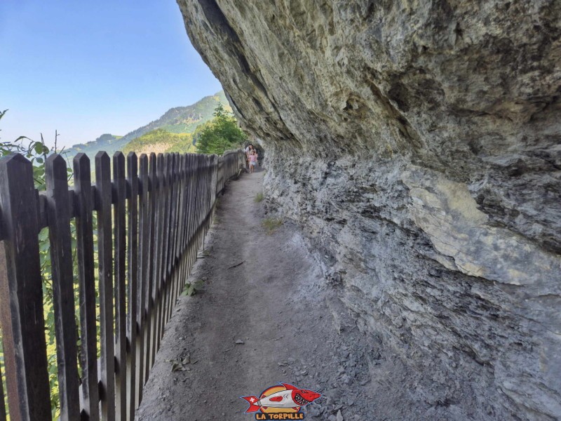 Logo Galerie. Balade par la Galerie Défago, Champéry, Val d'Illiez.