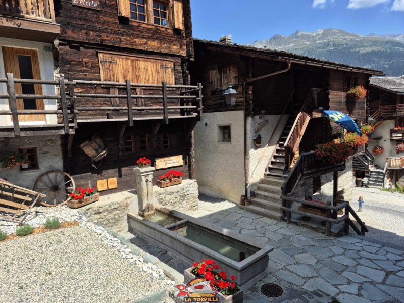 Maison de Grand-Maman. Village de Grimentz, val d'Anniviers, Valais central.